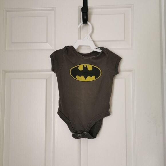 Old Navy Other - 5/$10 Old Navy Collectibles batman onesie 3-6 m